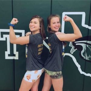 Meet your Posher, Brooke